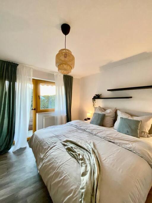 Schoene Zentrale Wohnung Naehe Hb Germersheim Bagian luar foto