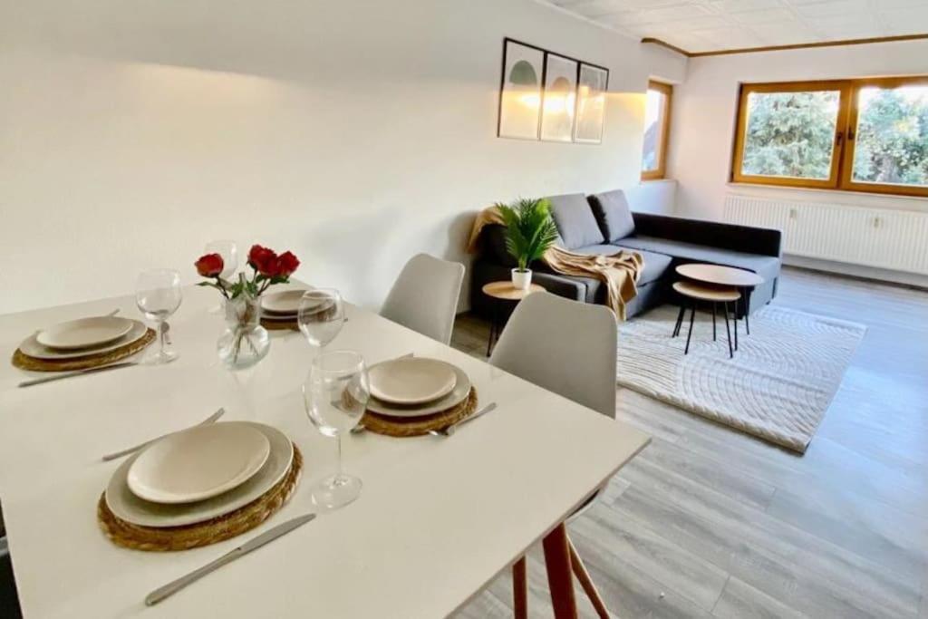 Schoene Zentrale Wohnung Naehe Hb Germersheim Bagian luar foto